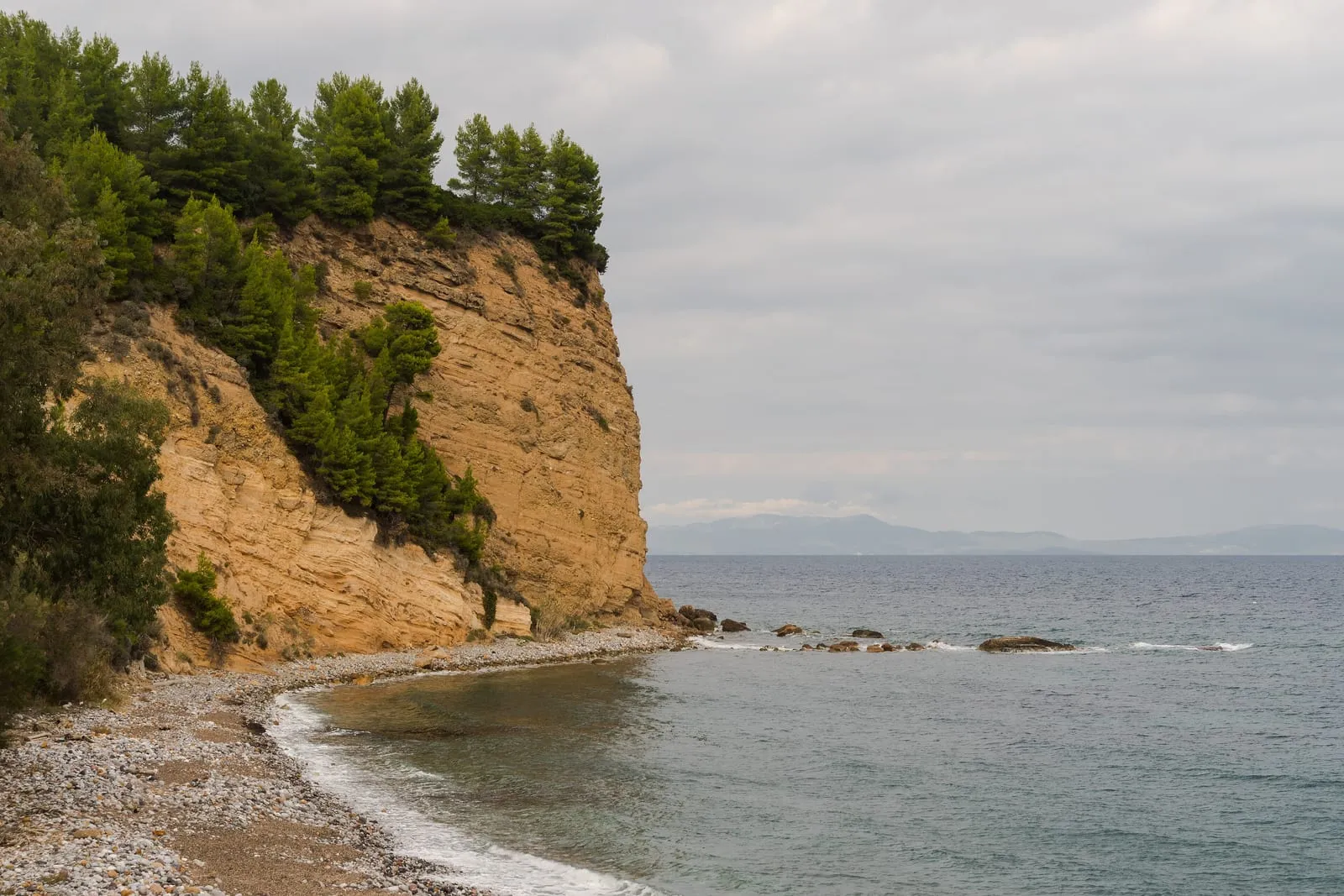 Ostseite-Strand von Eretria